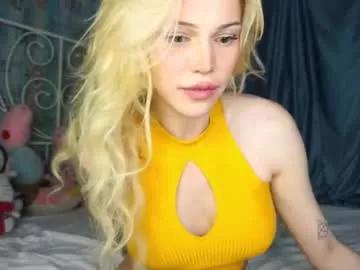 Freechat touch_me_if_you_can on Chaturbate
