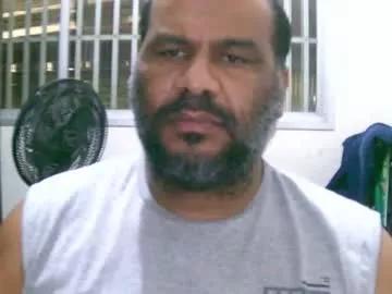 Freechat ulmo_br on Chaturbate