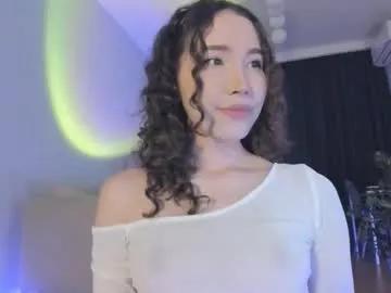 Freechat yours_meyy on Chaturbate