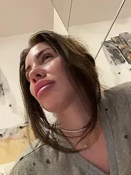 Freechat CelineReys on StripChat