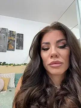 Freechat CelineReys on StripChat