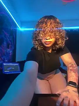 Private Creolegirl19 on StripChat