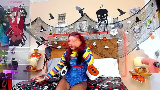 Freechat CristalLoren on StripChat