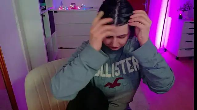 Freechat jenna-sxy19 on StripChat