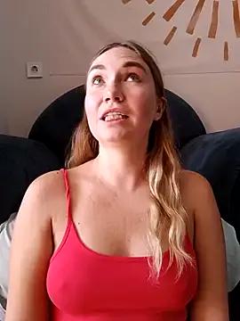 Freechat KisaVixen on StripChat