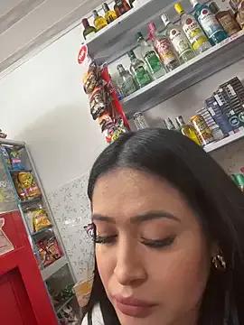 Sara_fun on StripChat 