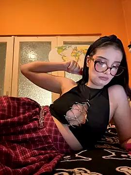 Freechat SirenLisa69 on StripChat