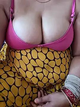 Freechat thelustybitch on StripChat